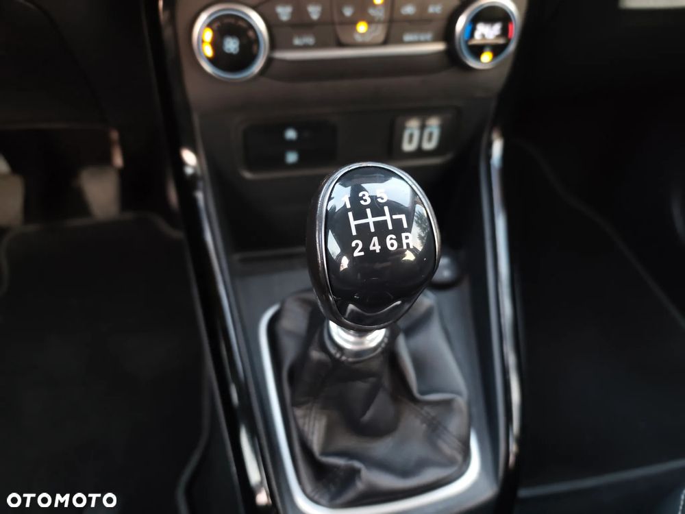 Ford EcoSport 1.0 EcoBoost TITANIUM - 24