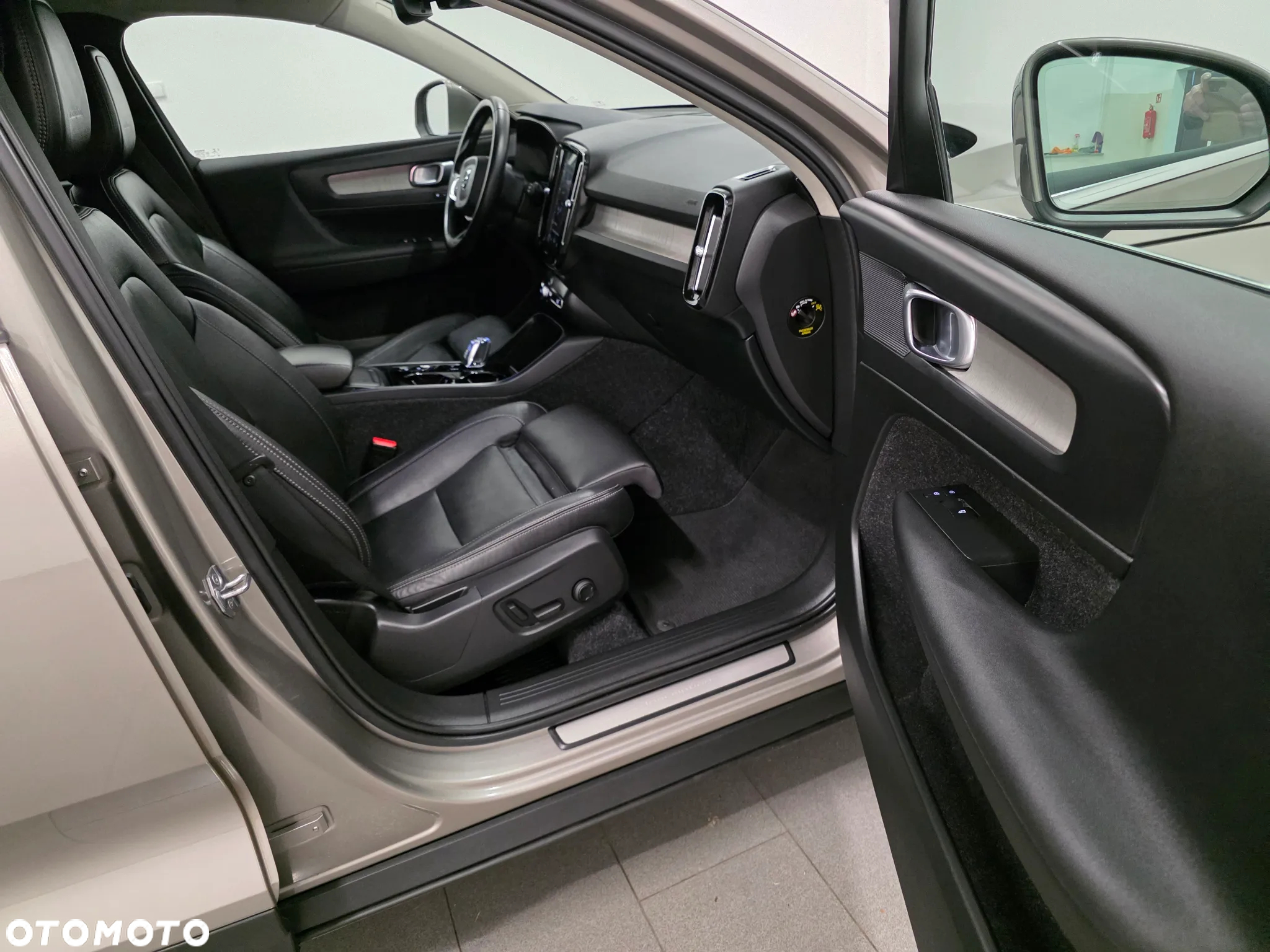 Volvo XC 40 D3 Inscription - 30
