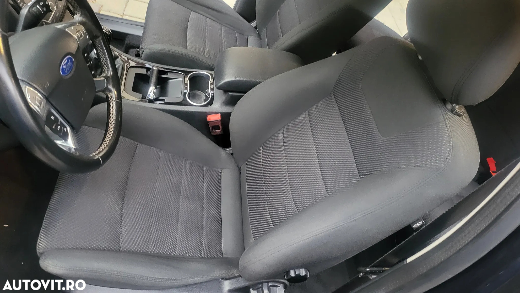 Ford S-Max 2.0 TDCi Titanium - 16
