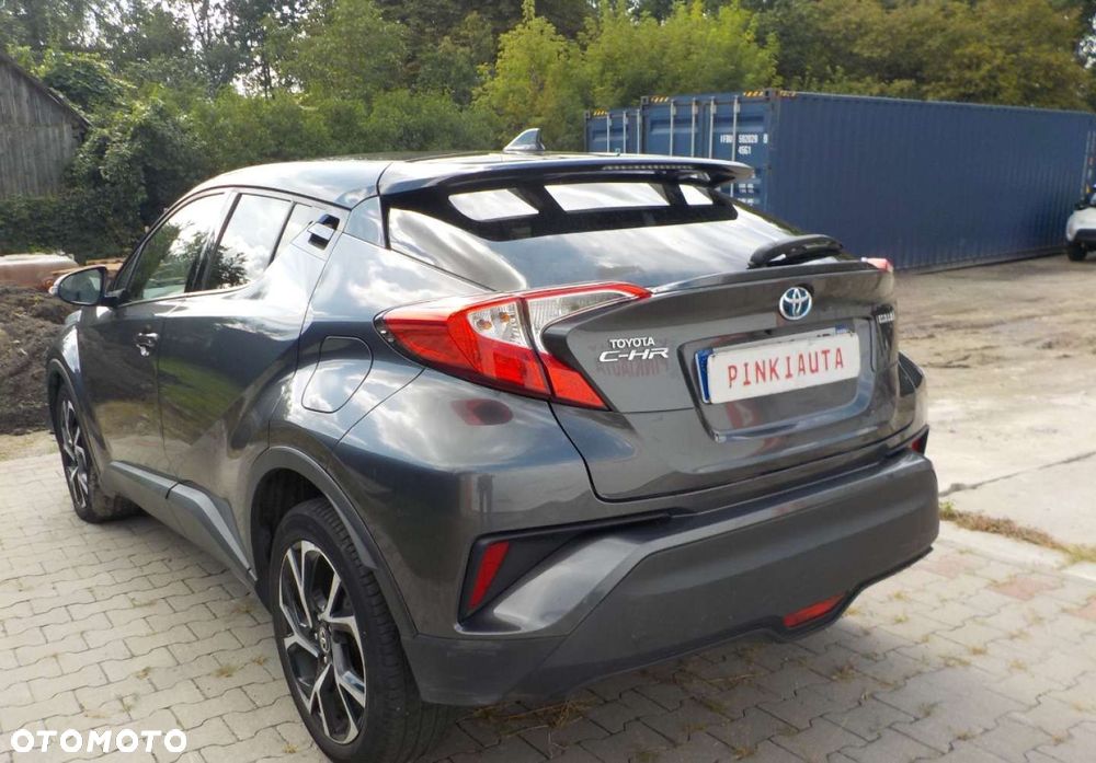 Toyota C-HR - 6