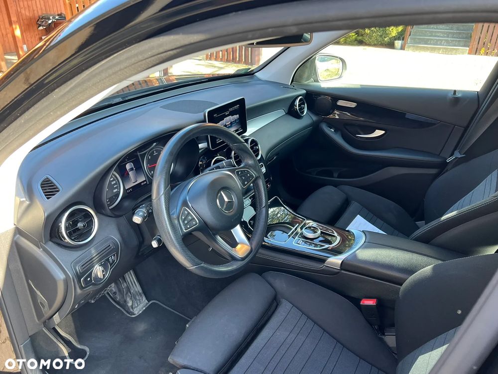 Mercedes-Benz GLC 220 d 4-Matic - 11