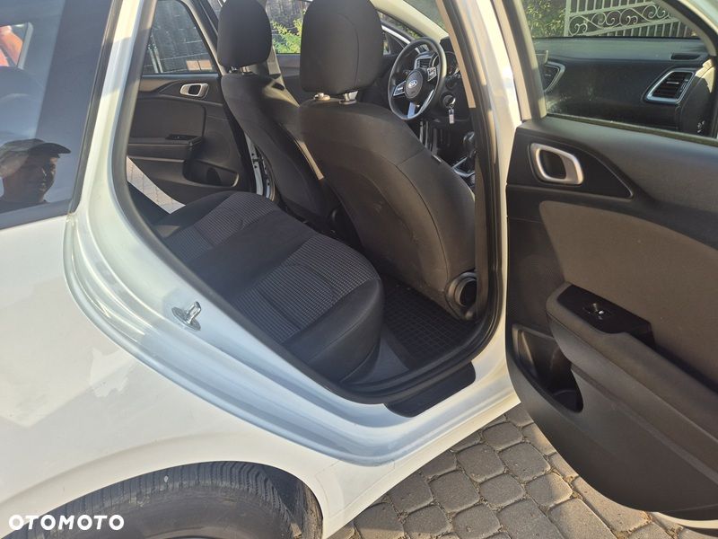 Kia Ceed 1.6 CRDi SCR GT-Line - 5