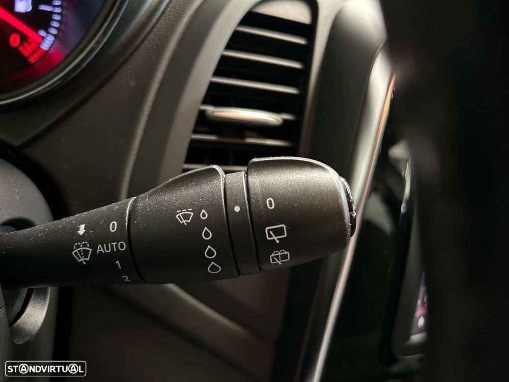 Renault Captur 1.5 dCi Exclusive — fotografia 35