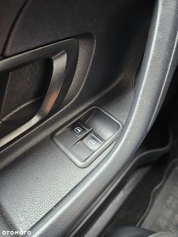 Skoda Fabia 1.4 16V Ambition - 18