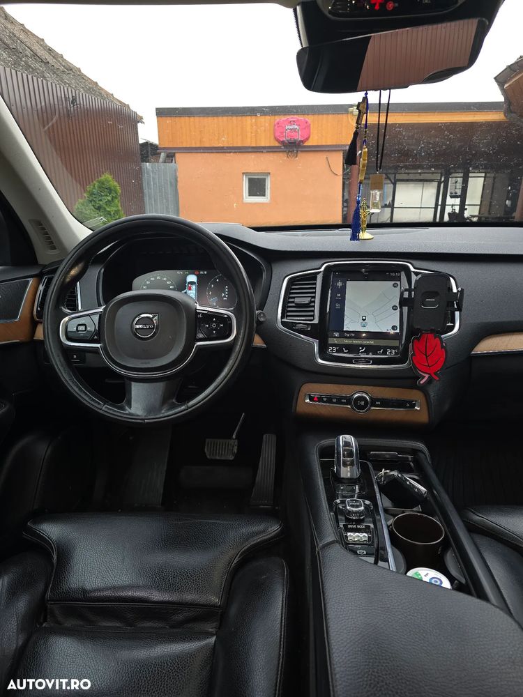Volvo XC 90 T8 Twin Engine AWD R-Design - 8