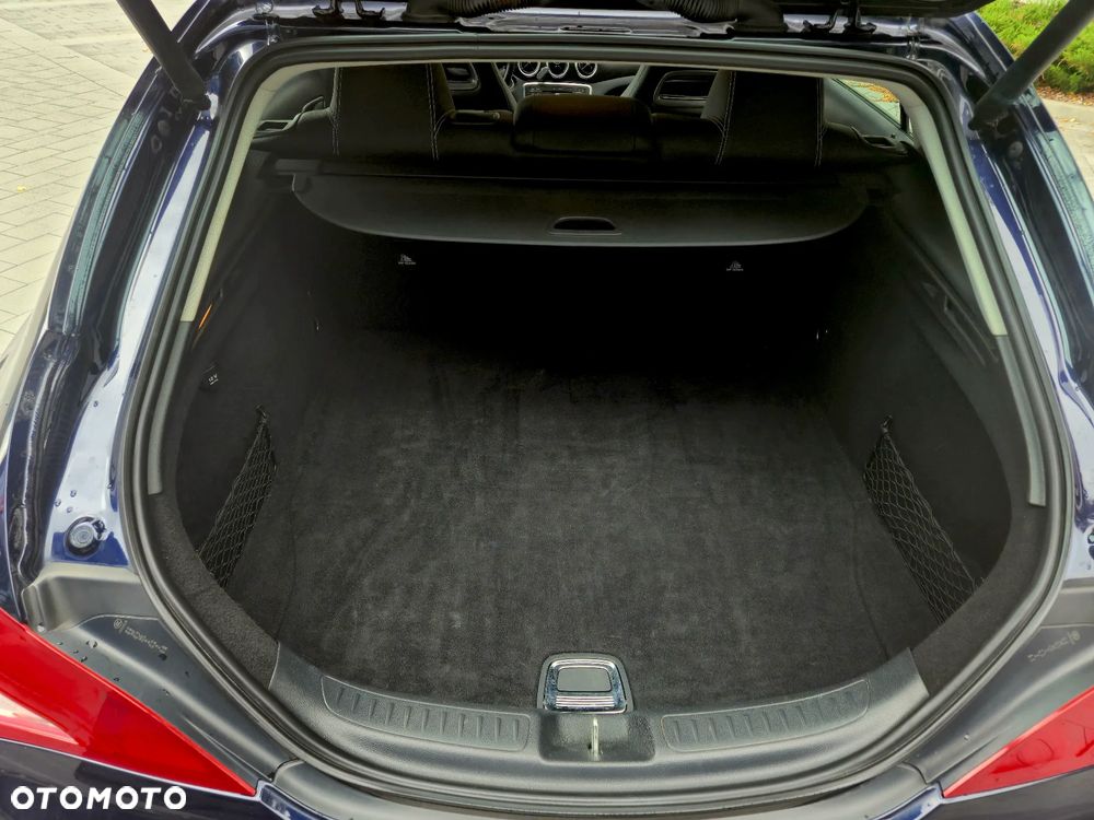 Mercedes-Benz CLA 180 d 7G-DCT - 13