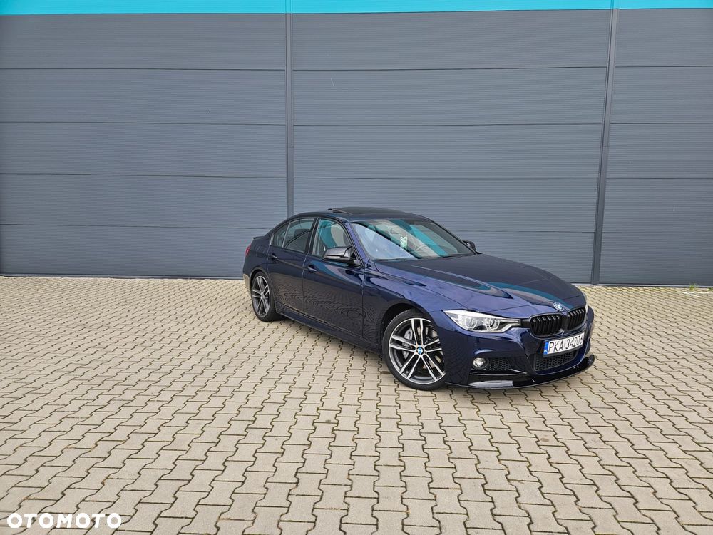 BMW 3 Series 2017 photo 4