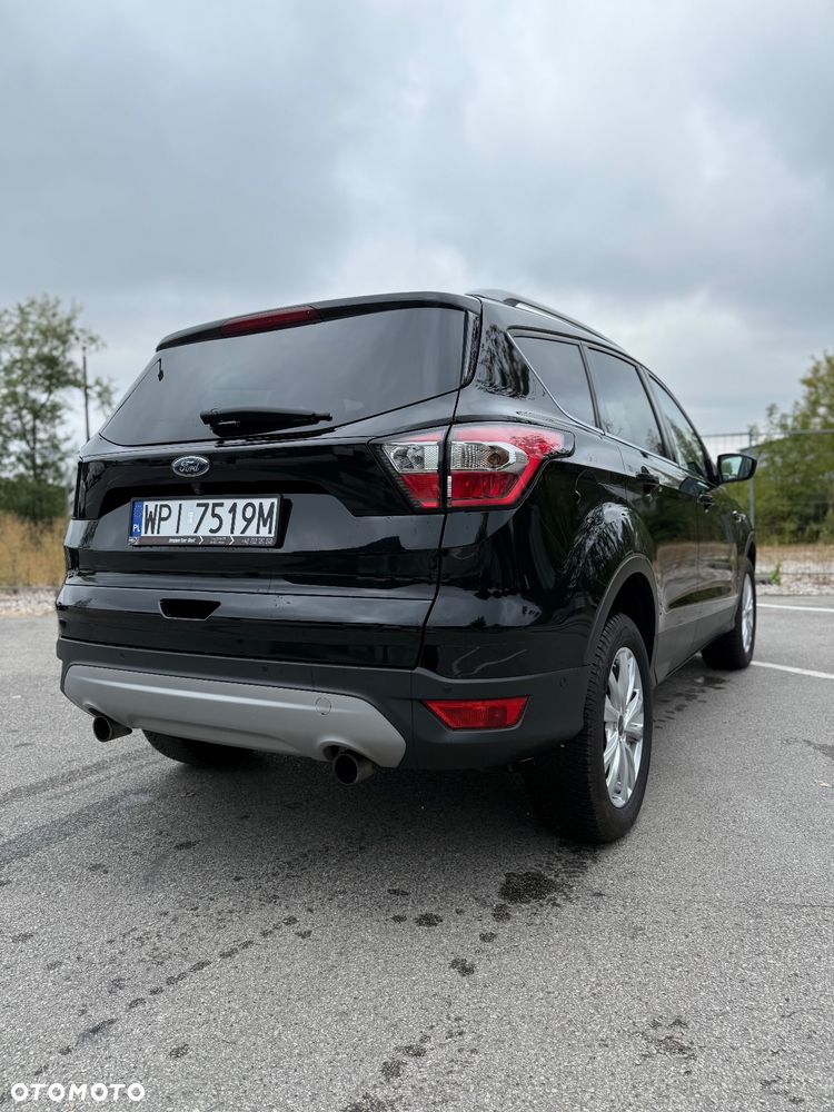 Ford Kuga 1.5 EcoBoost 2x4 Titanium - 9