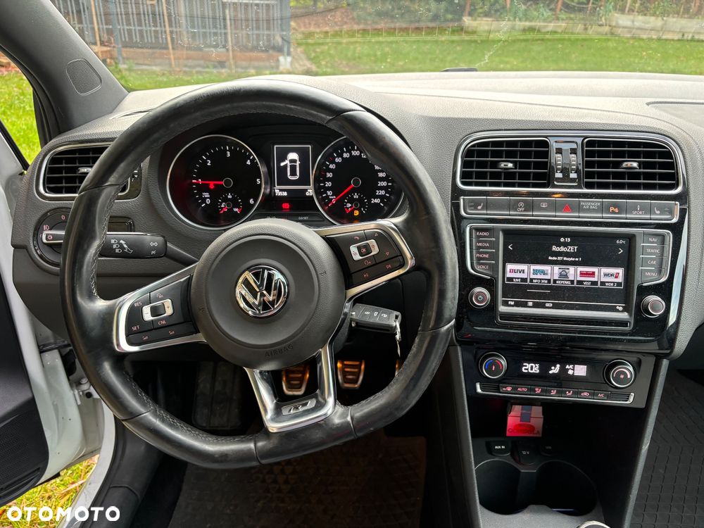Volkswagen Polo 1.4 TDI BMT Highline - 11
