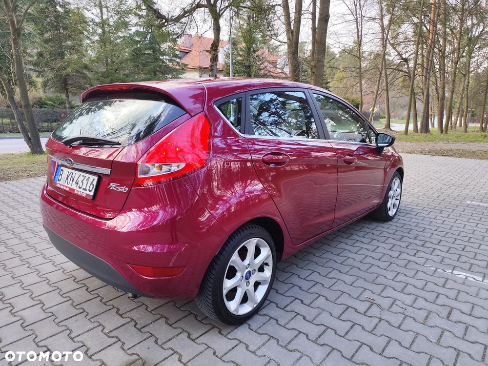 Ford Fiesta - 14