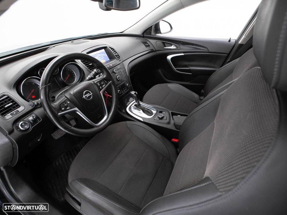 Opel Insignia Sports Tourer - 7