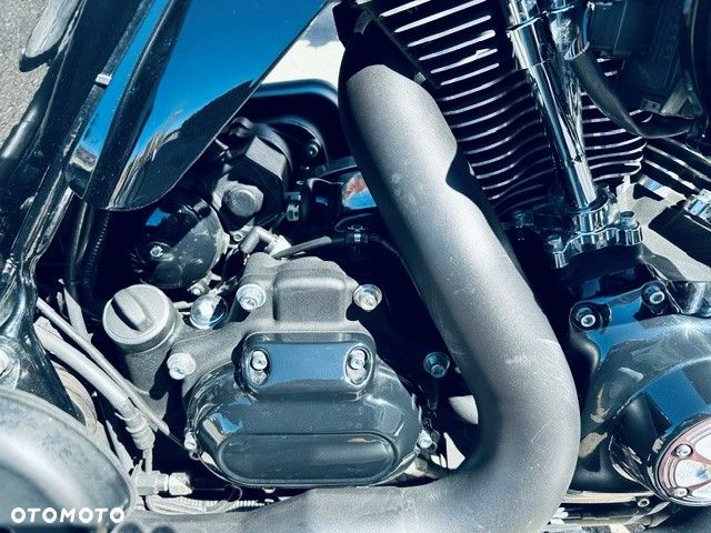Harley-Davidson Touring Street Glide - 9