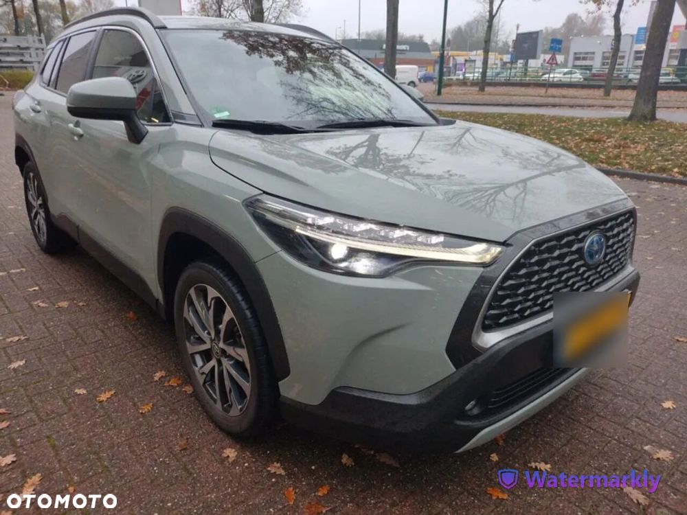 Toyota Corolla Cross - 2