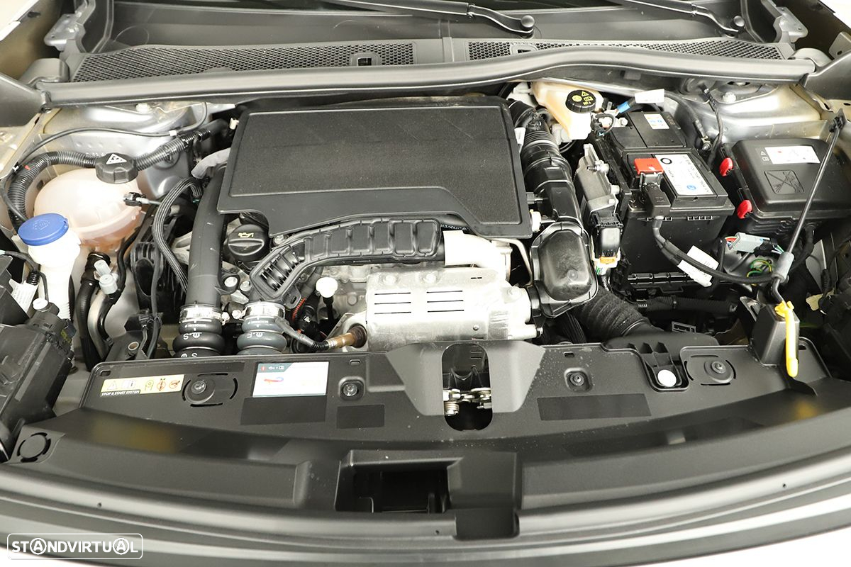 Peugeot 2008 1.2 PureTech Allure - 27
