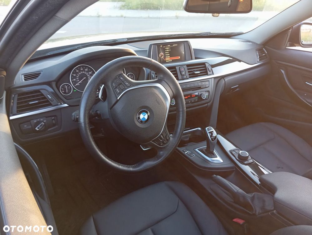BMW Seria 4 428i xDrive - 3