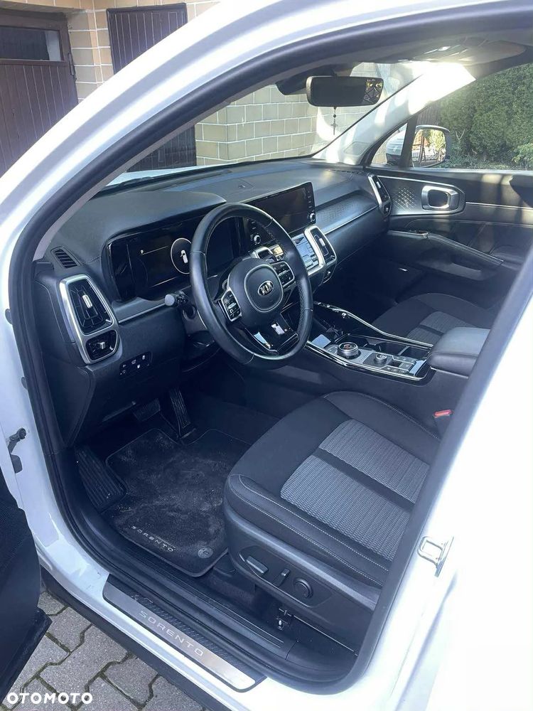 Kia Sorento 1.6 T-GDI PHEV L 4WD 7os - 17