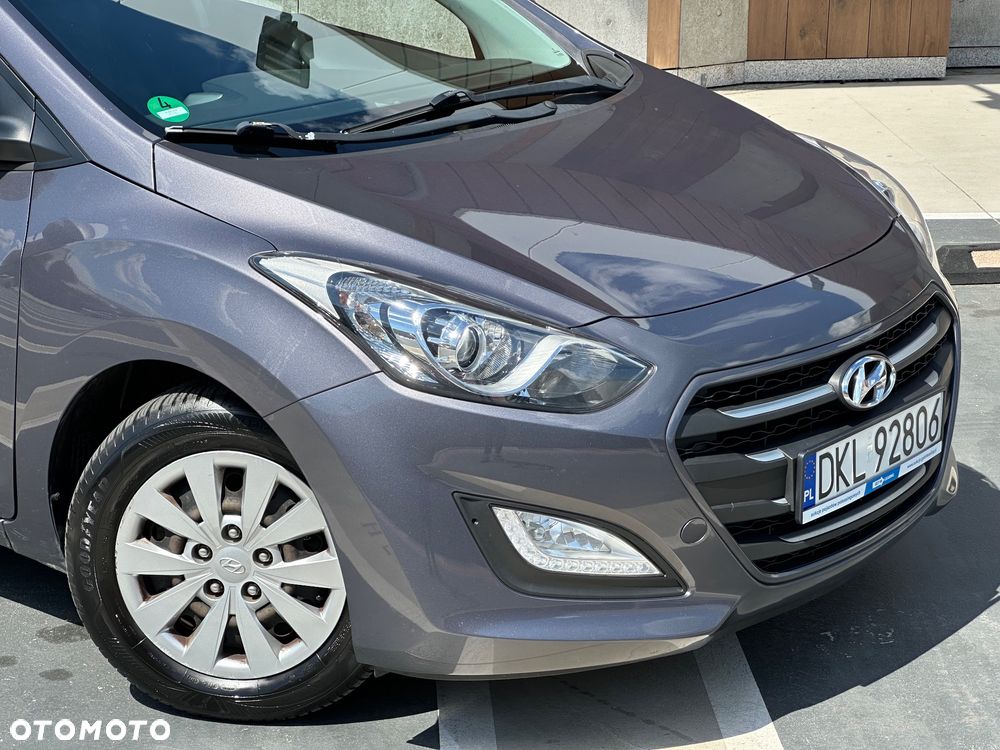 Hyundai i30 1.6 CRDi BlueDrive Comfort - 10