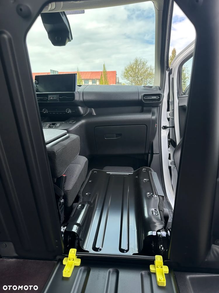 Fiat Doblo Cargo XL 1.5D 130KM automat - 21