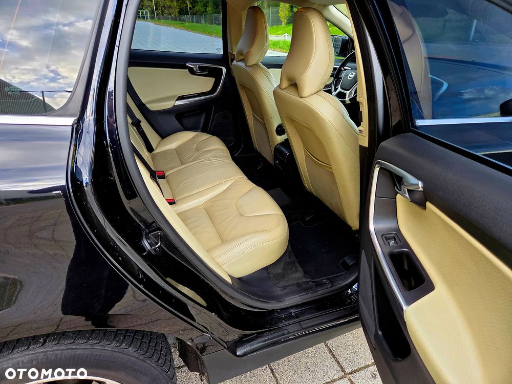 Volvo XC 60 DRIVe Momentum - 20