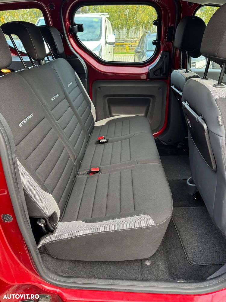 Dacia Dokker TCe 130 GPF Stepway Pro - 11