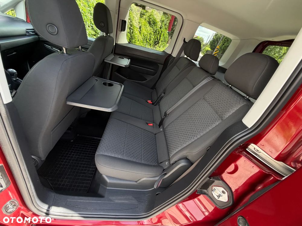 Ford Tourneo Connect 2.0 EcoBlue Titanium - 33