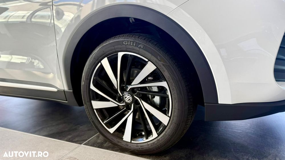 MG ZS HEV Hybrid+ Standard - 6