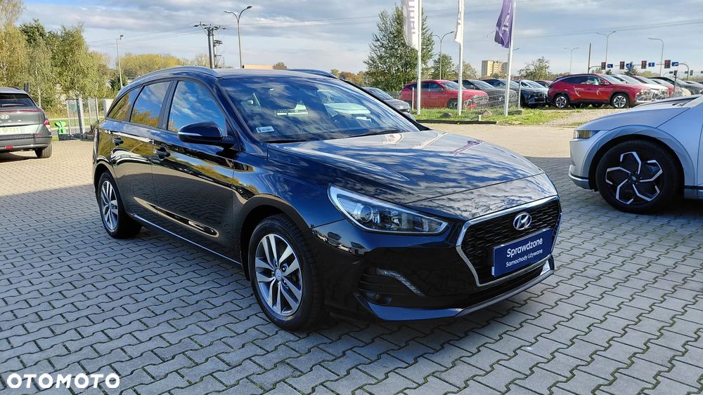 Hyundai i30 1.4 BlueDrive Go - 4