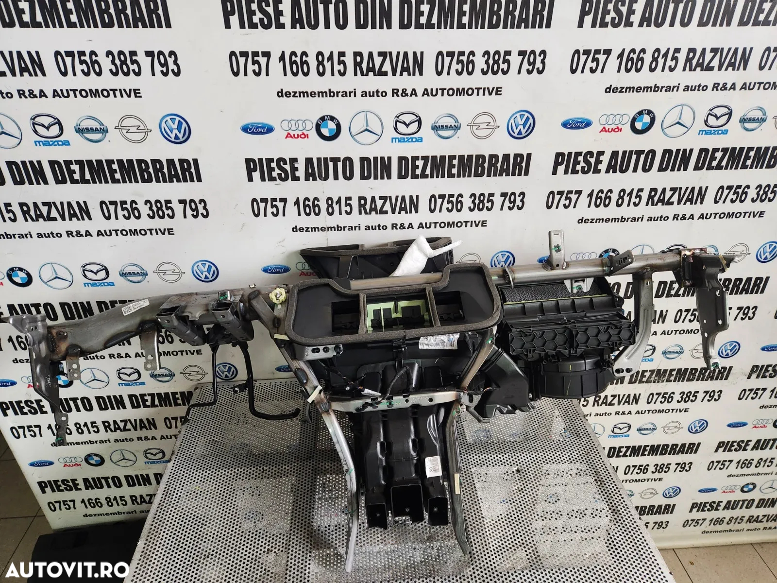 Traversa Armatura Carcasa Aeroterma Tulumba Bord Vw T-Roc Volan Stanga Dezmembrez Vw T-Roc - Dezmem - 4