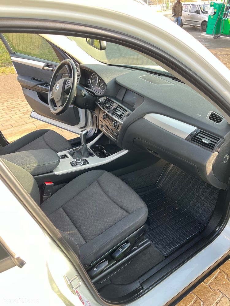 BMW X3 20d xDrive - 9
