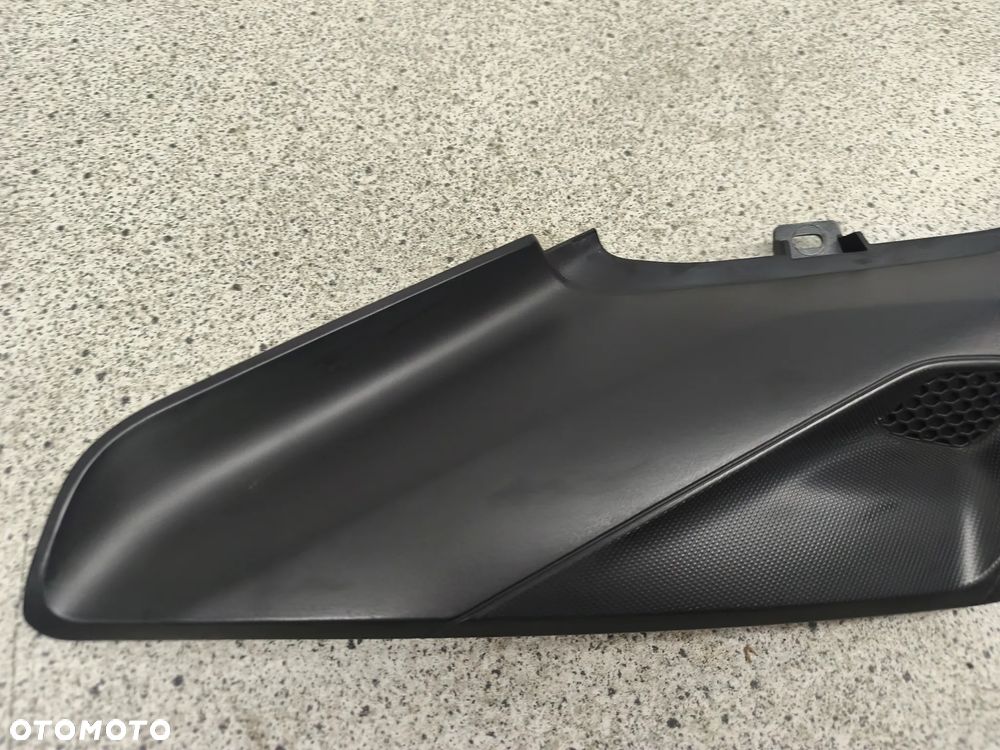 Owiewka, osłona lewa, bok, boczek, wypełnienie lewe Triumph Trident 660 2022 - 5