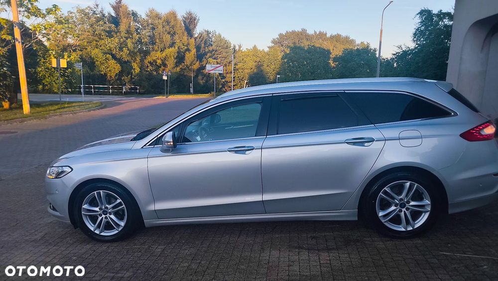 Ford Mondeo 2.0 TDCi Platinium X Plus (Titanium) - 9