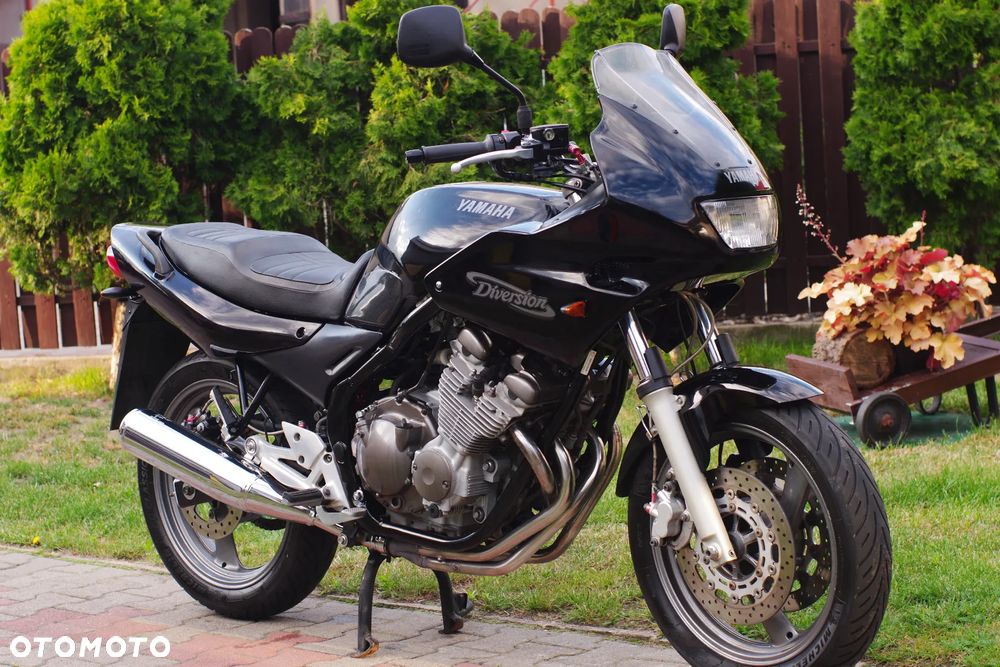 Yamaha XJ