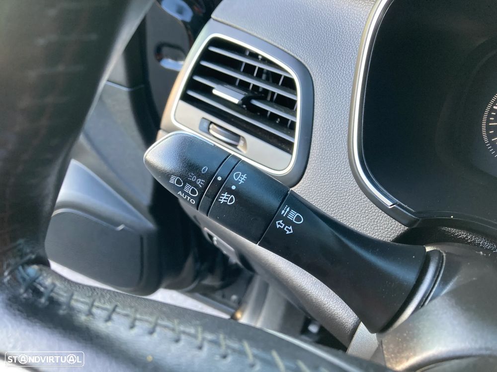 Renault Mégane Sport Tourer ver-1-5-dci-dynamique - 13