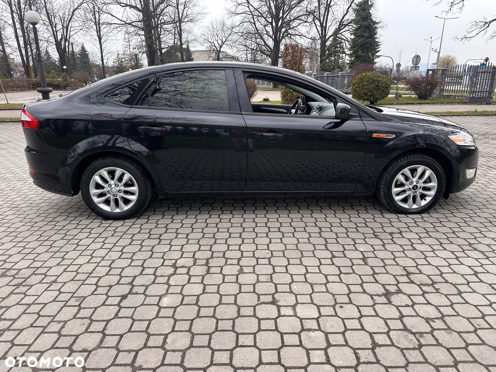 Ford Mondeo 1.8 TDCi Ambiente - 30