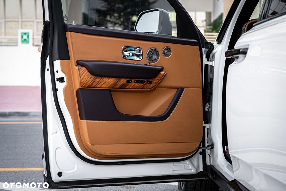 Rolls-Royce Cullinan - 20