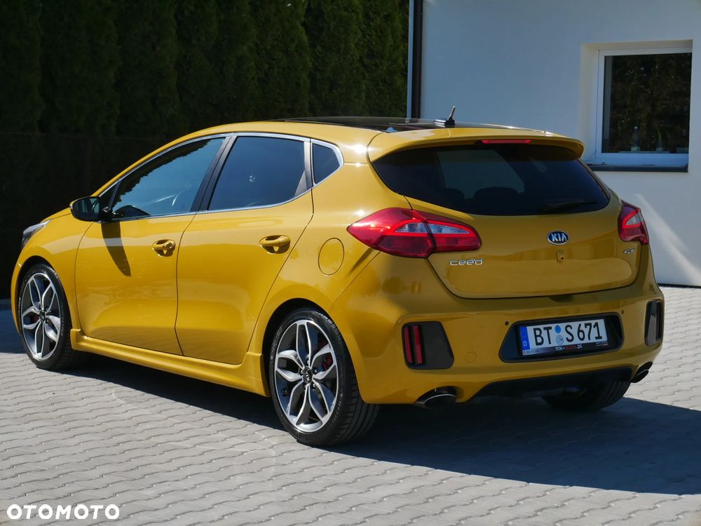 Kia Ceed 1.6 T-GDI GT-Challenge - 12