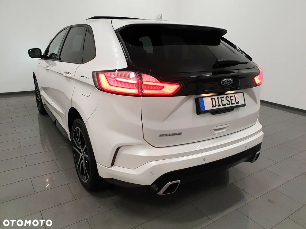 Ford Edge 2.0 EcoBlue Bi-Turbo 4x4 ST-LINE - 36