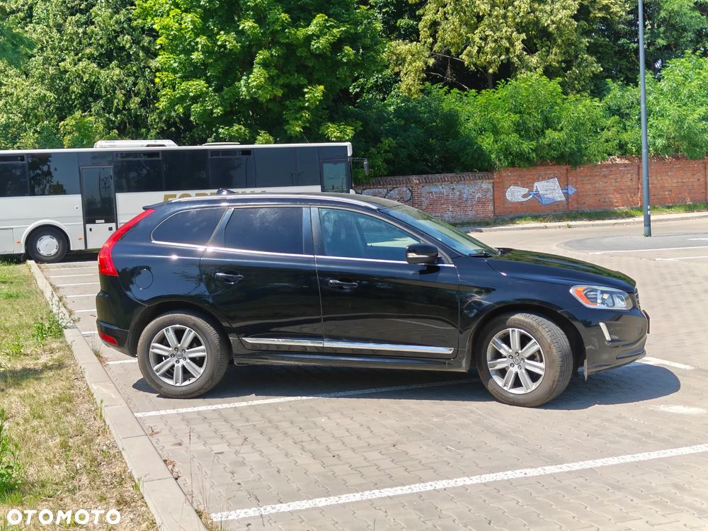Volvo XC 60 T5 Drive-E Momentum - 8