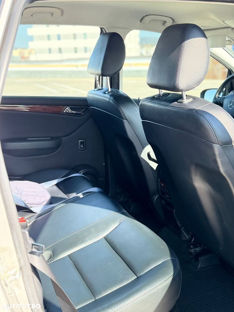 Mercedes-Benz A 170 Autotronic Elegance - 10