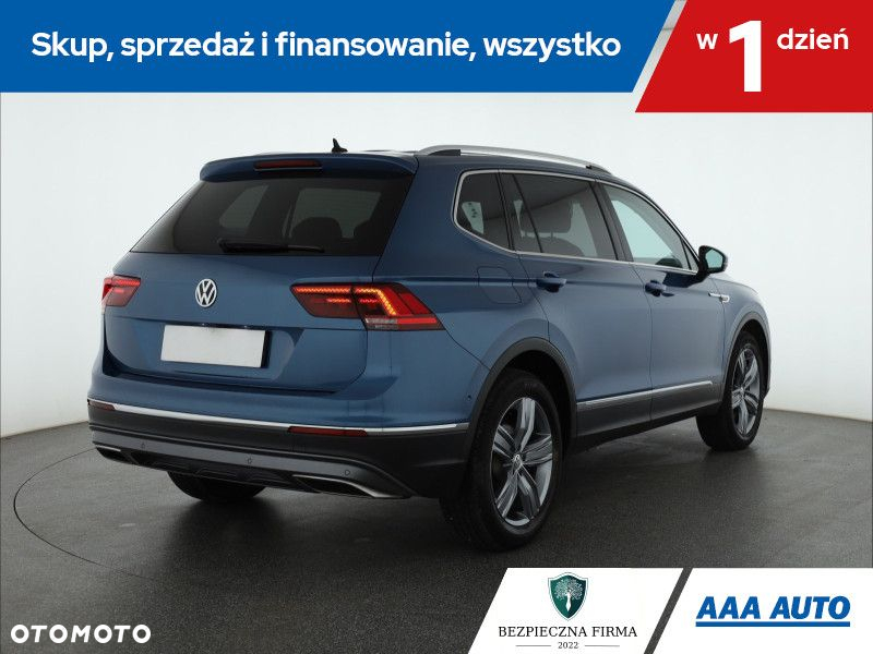 Volkswagen Tiguan Allspace - 6
