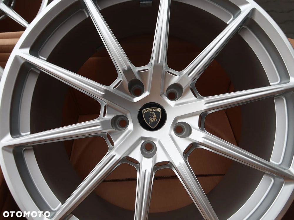 Nowe Fegi Aluminiowe Lamborghini Urus  21'' Sillver - 12