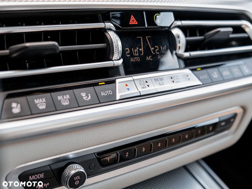 BMW X5 - 21