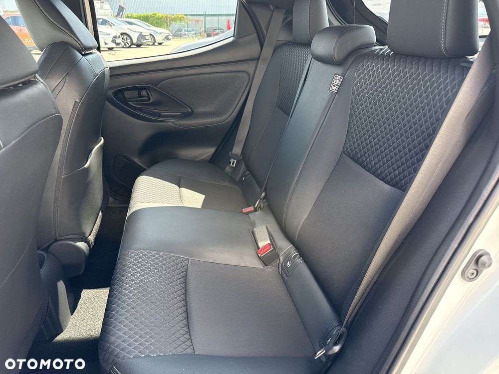 Toyota Yaris 1.5 Selection Style - 12