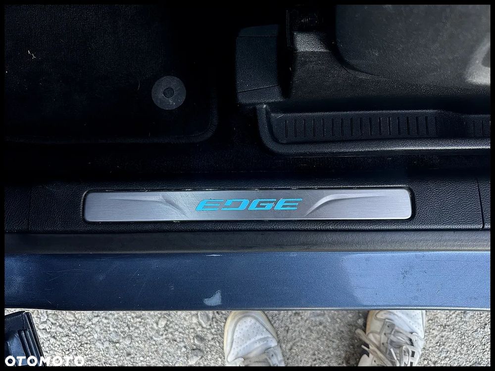 Ford Edge - 29