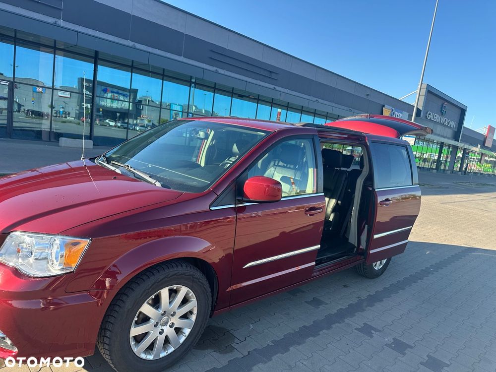 Chrysler Town & Country 3.6 Touring - 8