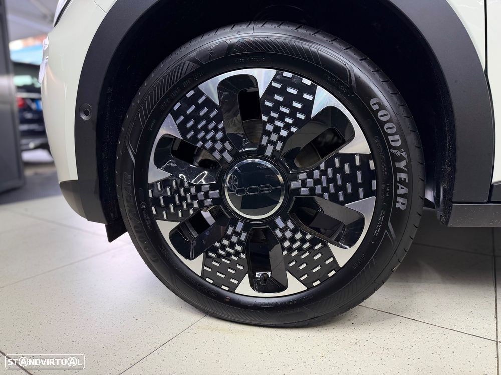 Fiat 600 1.2 Hybrid La Prima - 7