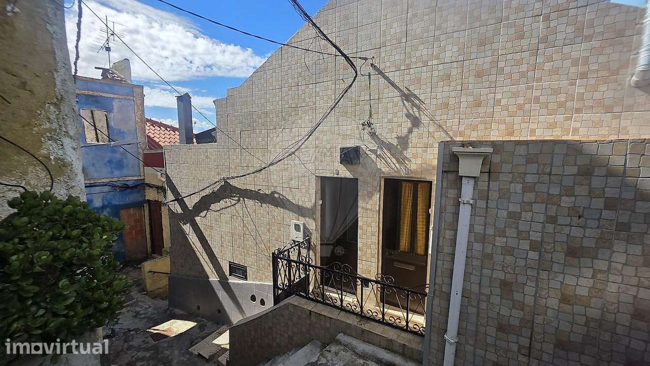 Prédio  para venda - Grande imagem: 2/3