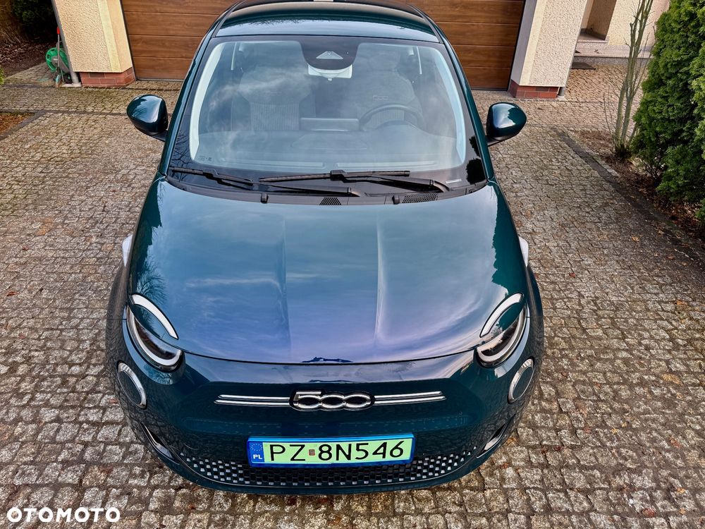 Fiat 500e - 12