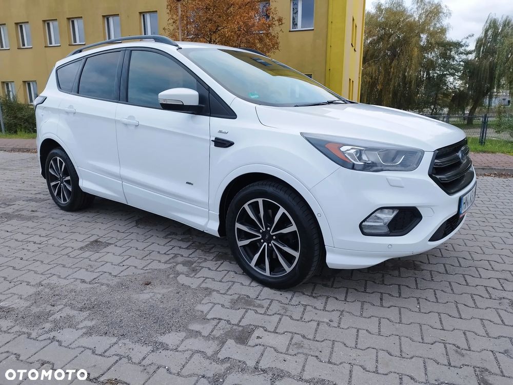 Ford Kuga 2.0 TDCi 4x4 ST-Line - 3