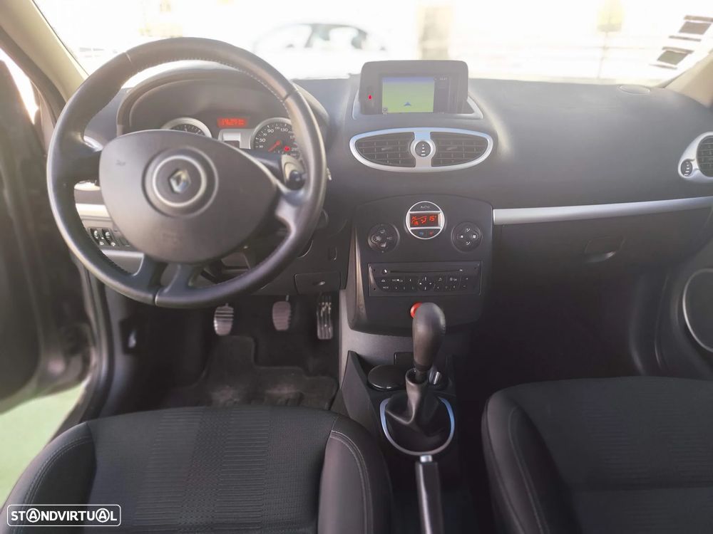 Renault Clio Break 1.5 dCi Dynamique S - 31